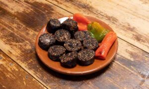 Read more about the article Discovering how to make blood sausage: the most complete guide