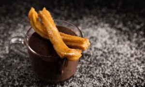 Read more about the article We teach you how to make exquisite churros in an air fryer