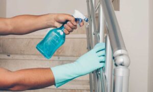 Read more about the article The guide to cleaning stainless steel: How to do it?