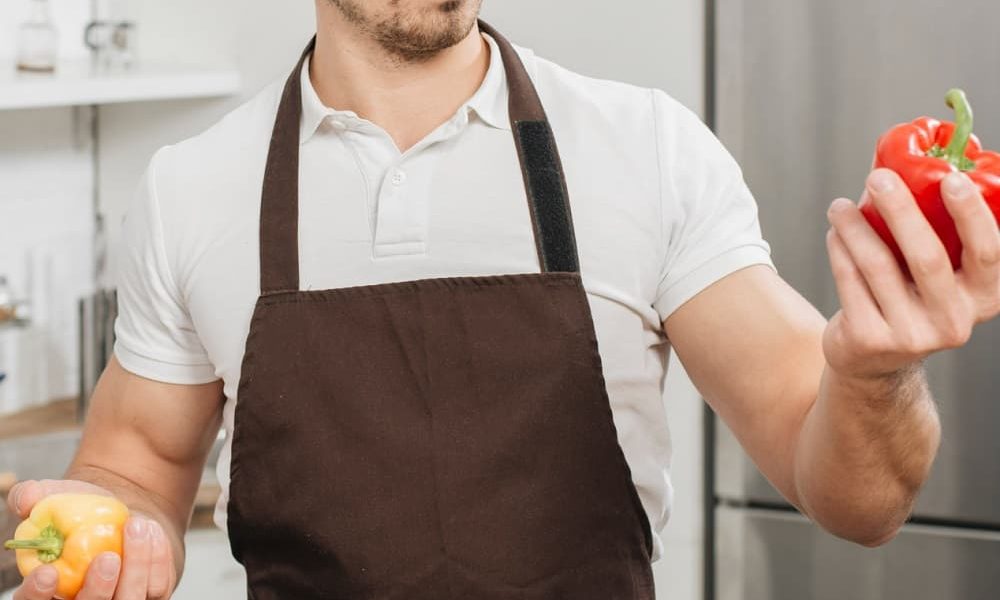 Read more about the article Kitchen aprons: style, protection and functionality