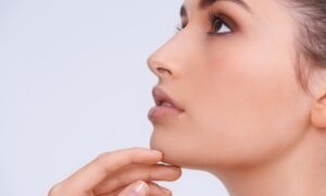 Read more about the article Application of hyaluronic acid in the nose: rhinomodeling and benefits