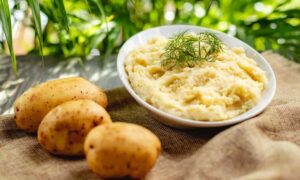 Read more about the article How to make mashed potatoes: the best recipe, quick and easy