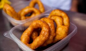 Read more about the article How to make picarones at home respecting the original recipe