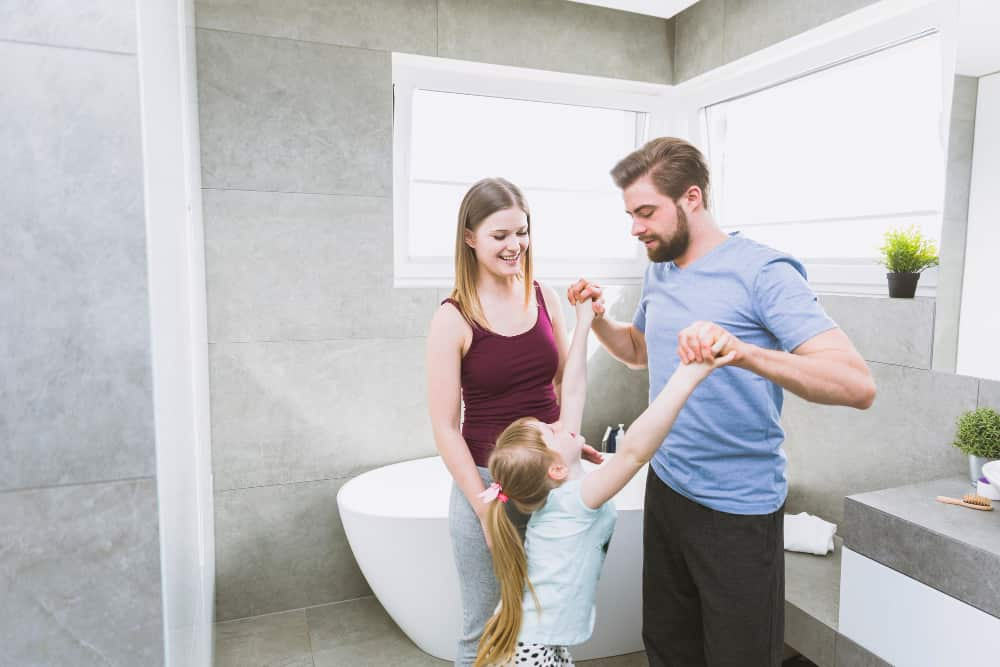 remodel bathroom without removing tiles